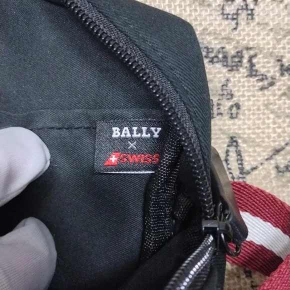 Bally Swiss Toiletry Cosmetics Make Bag Pouch Lot of 2 - Picture 11 of 14